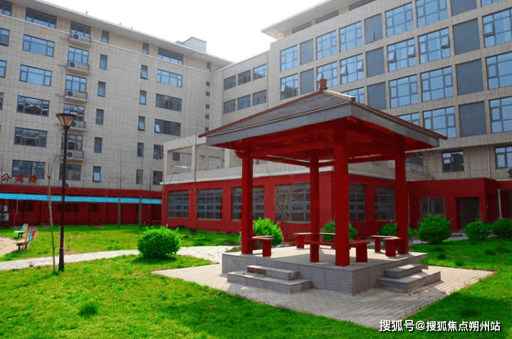 海养老服务中心实地探访介绍：地址收费设施环境入住电话j9九游真人游戏第一品牌20